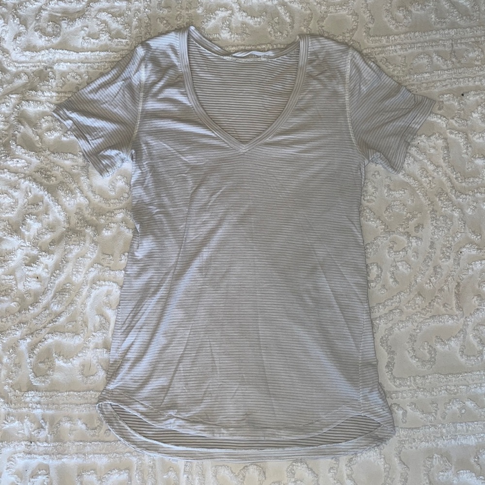 Lululemon V-Neck T-Shirt